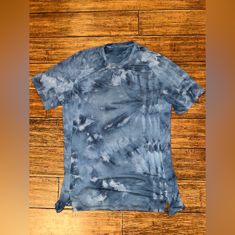 Lululemon Men’s Always Agile T-Shirt - Blue - Size Large